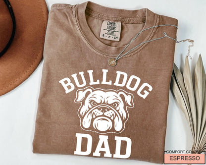 Bulldog Dad T-Shirt: English Bulldog Lover Gift