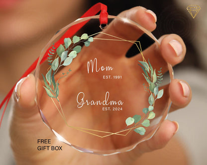 Grandma Announcement Ornament – Gem-Cut Glass, Pregnancy Reveal Gift