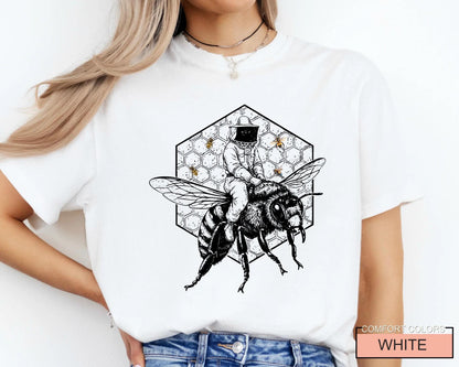 Funny Beekeeper Riding Bee T-Shirt - Honeycomb Apiculture Gift