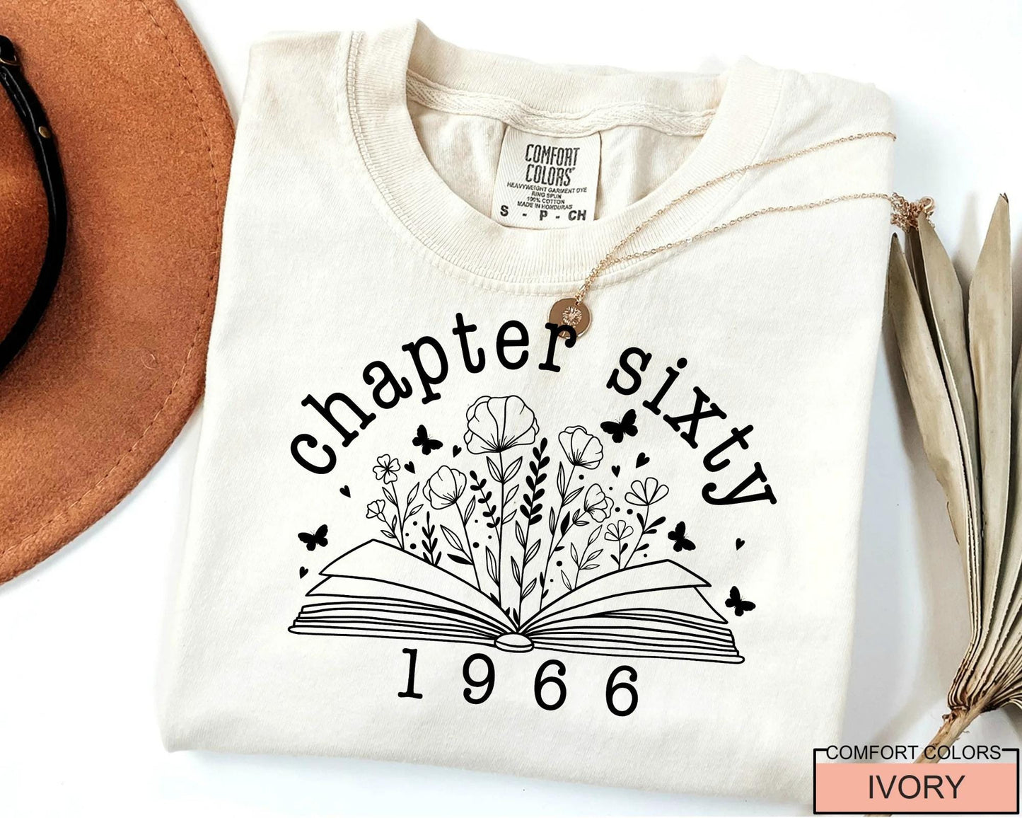 60th Birthday Floral T-Shirt: Vintage 1966 Turning Sixty Tee